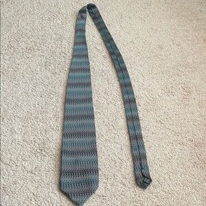 Knightsbridge Blue and Gray Patterned Tie